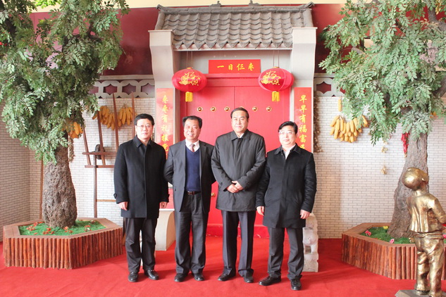 14TI53G92630-114061_lit